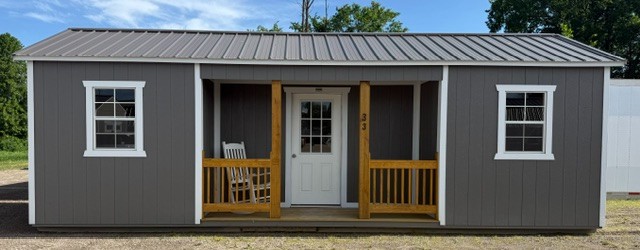 Utility Center Porch - 12x28